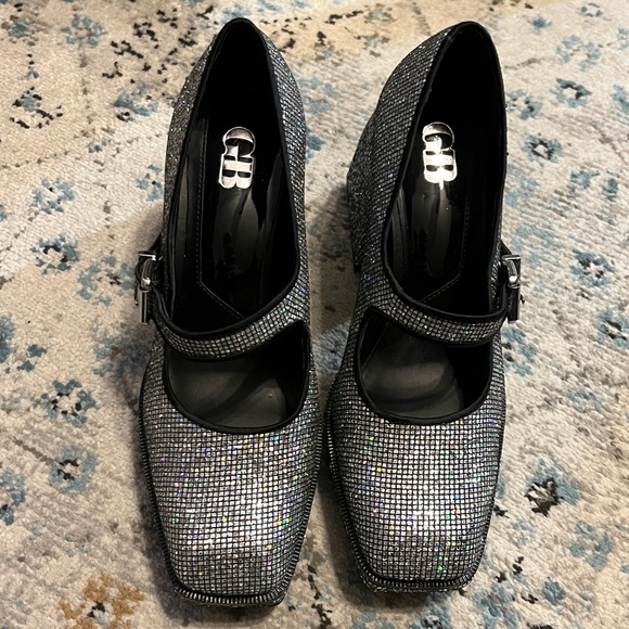 Gianni Bini Silver Disco Mary Jane Block Heels 🪩 - Picture 3 of 17